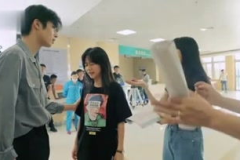 小超娱乐吃瓜,揭秘娱乐圈最新吃瓜事件
