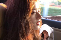 好看伤感的头像女生,女生头像中的情感共鸣与艺术表达”